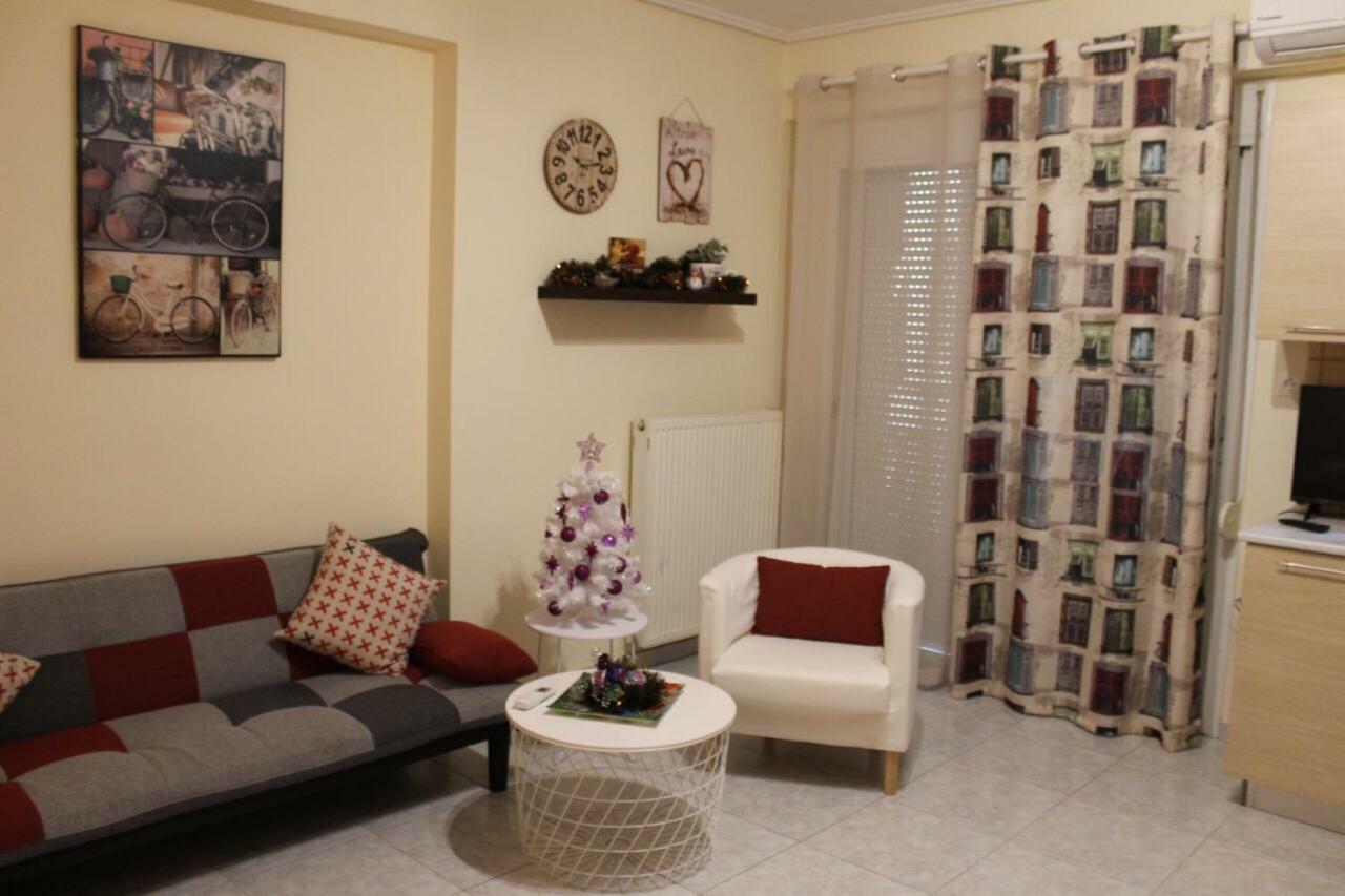 Cozy Studio Apartment In Pireus Exterior foto